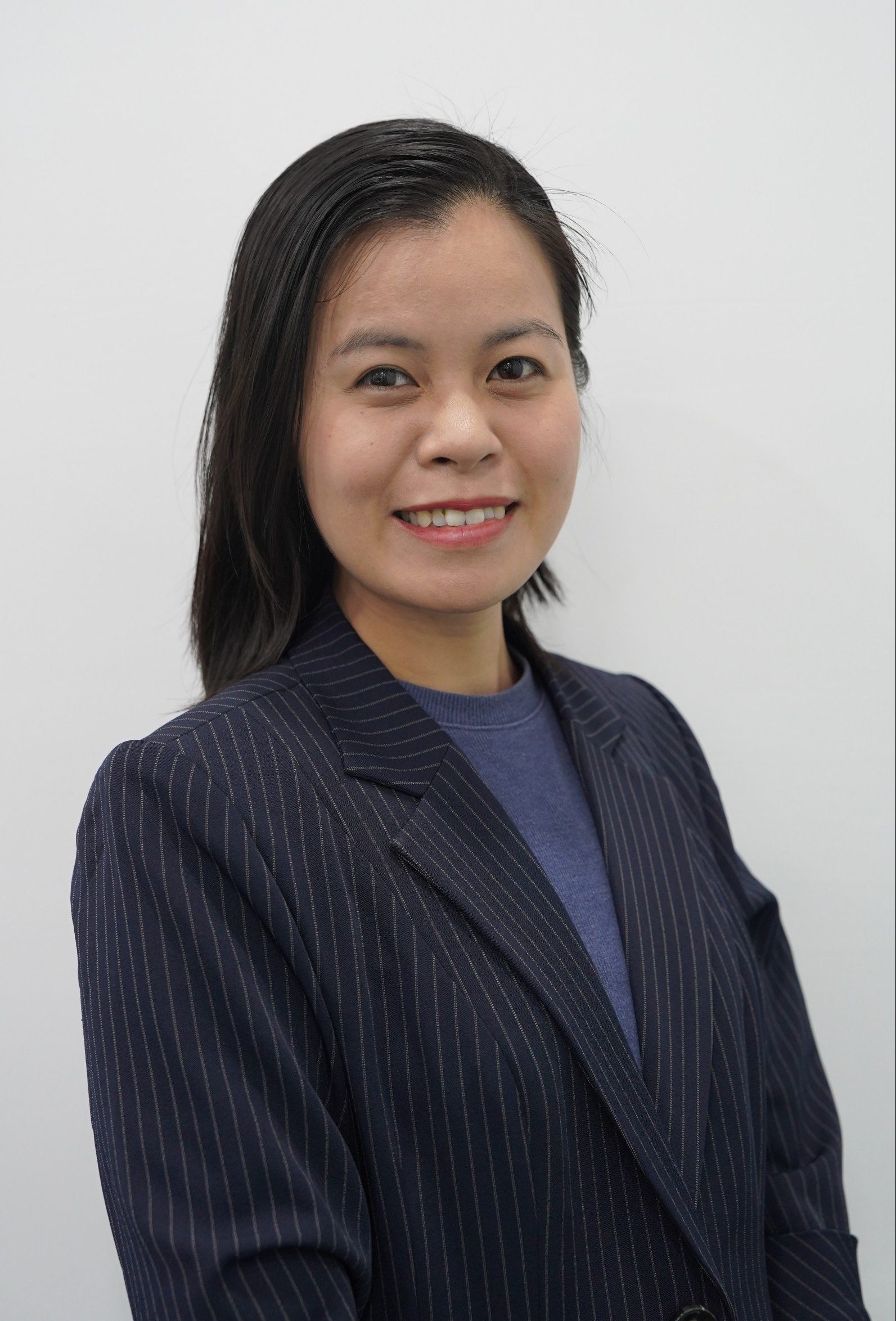 Ms. Linh Nguyen