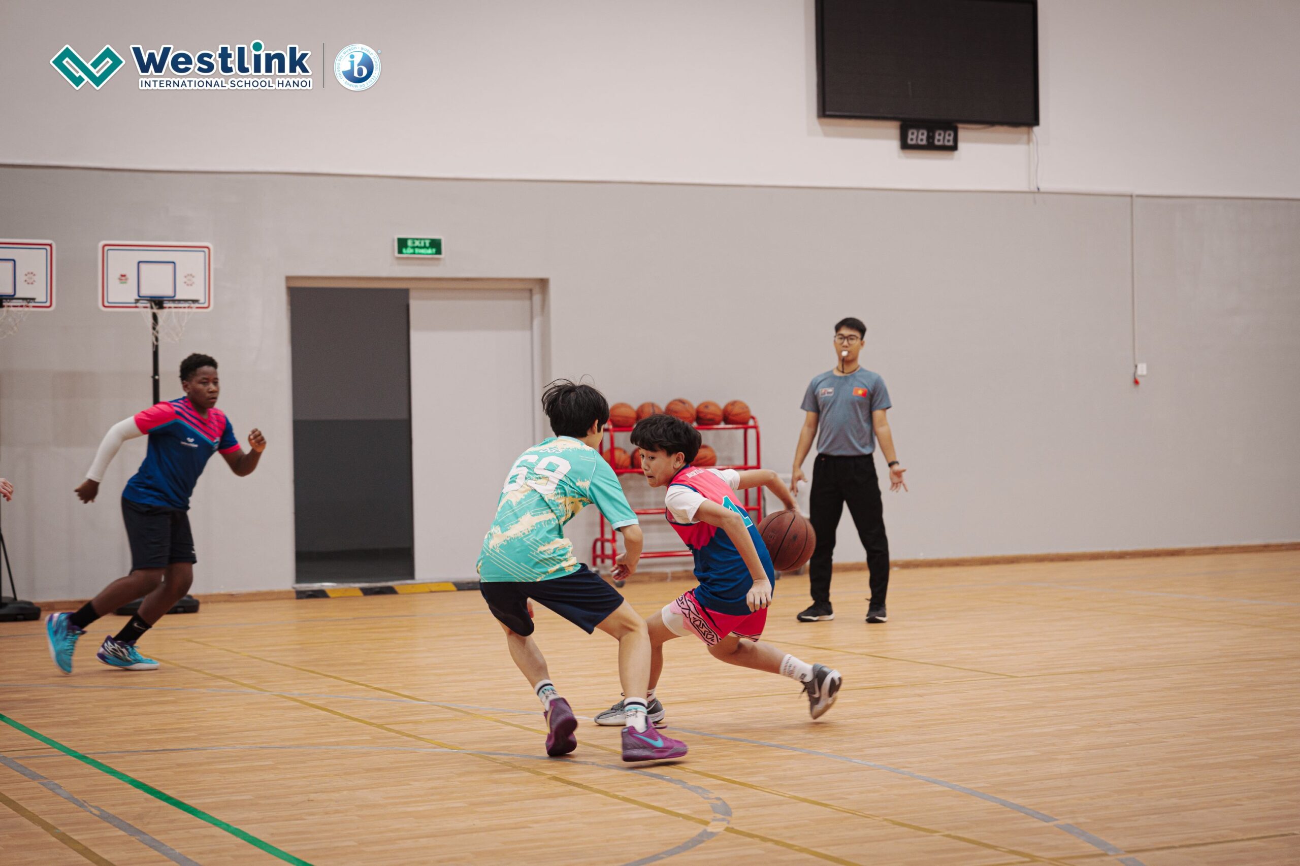 Westlink vs. DGS basketball match