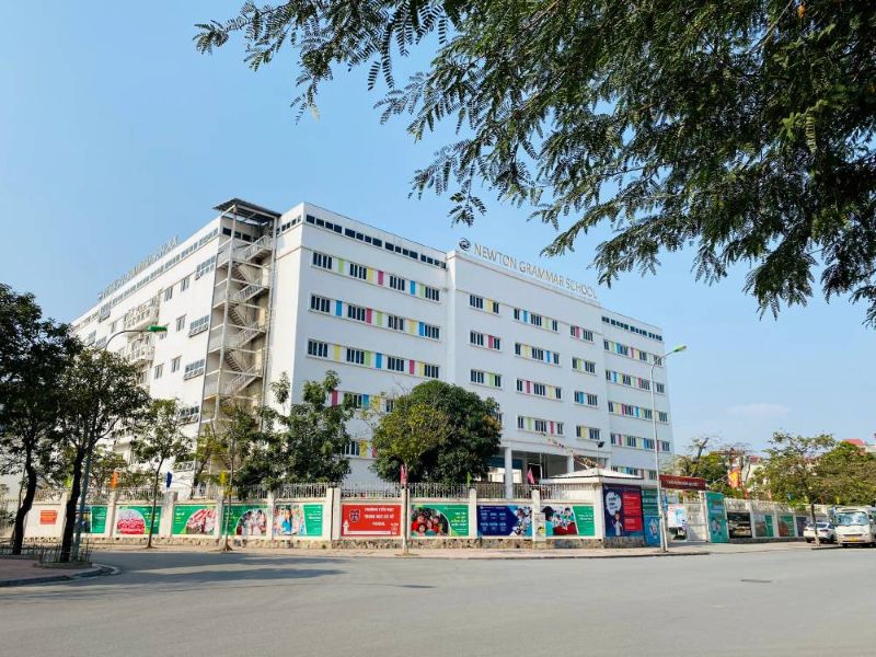Trường Tiểu học Newton là một trong những trường tiểu học tư thục hàng đầu tại Hà Nội